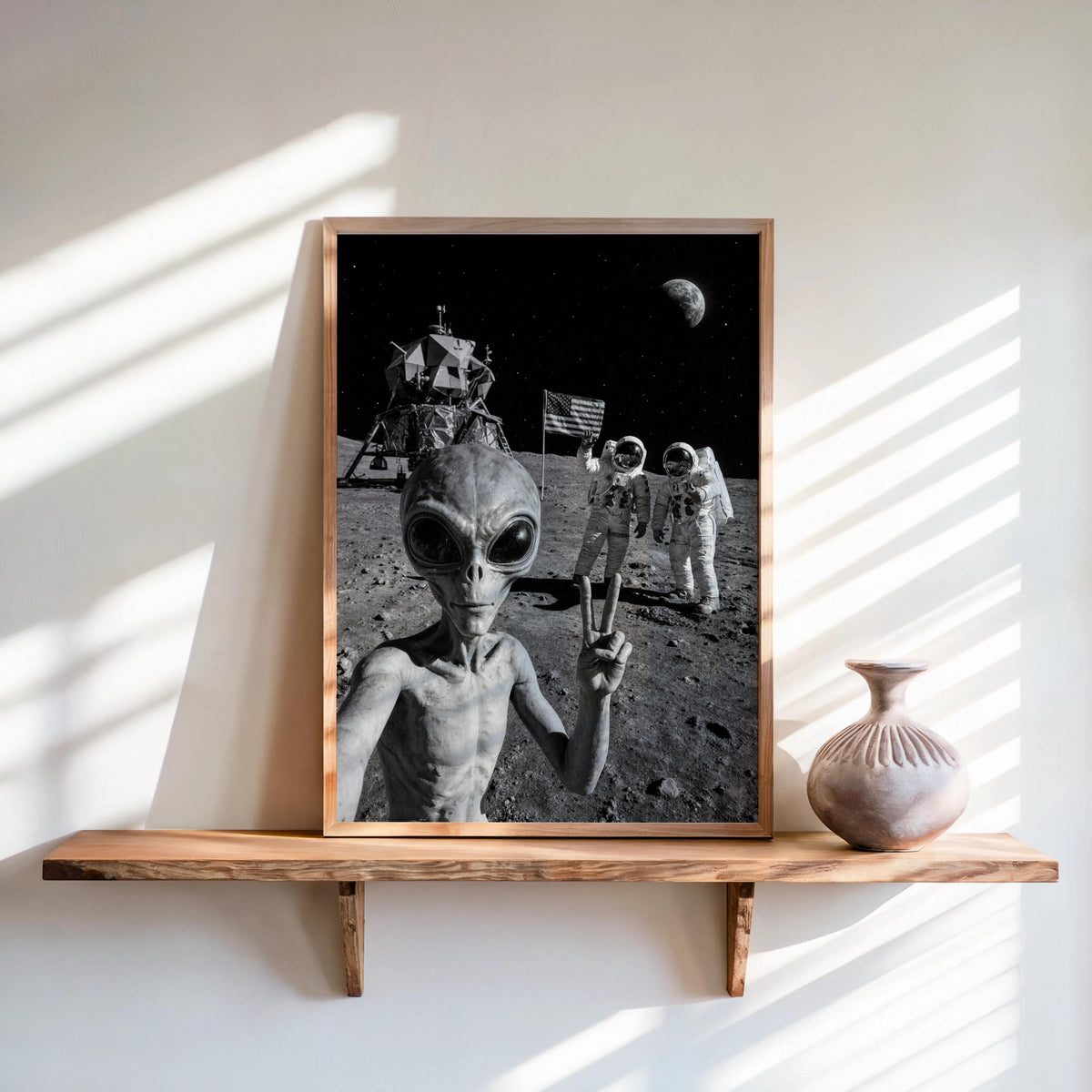 Alien Moon Selfie Art Print, Retro Funny Astronaut Wall Decor, Black & White Funny Space Poster, Quirky Vintage UFO Sci-Fi Photo Decor